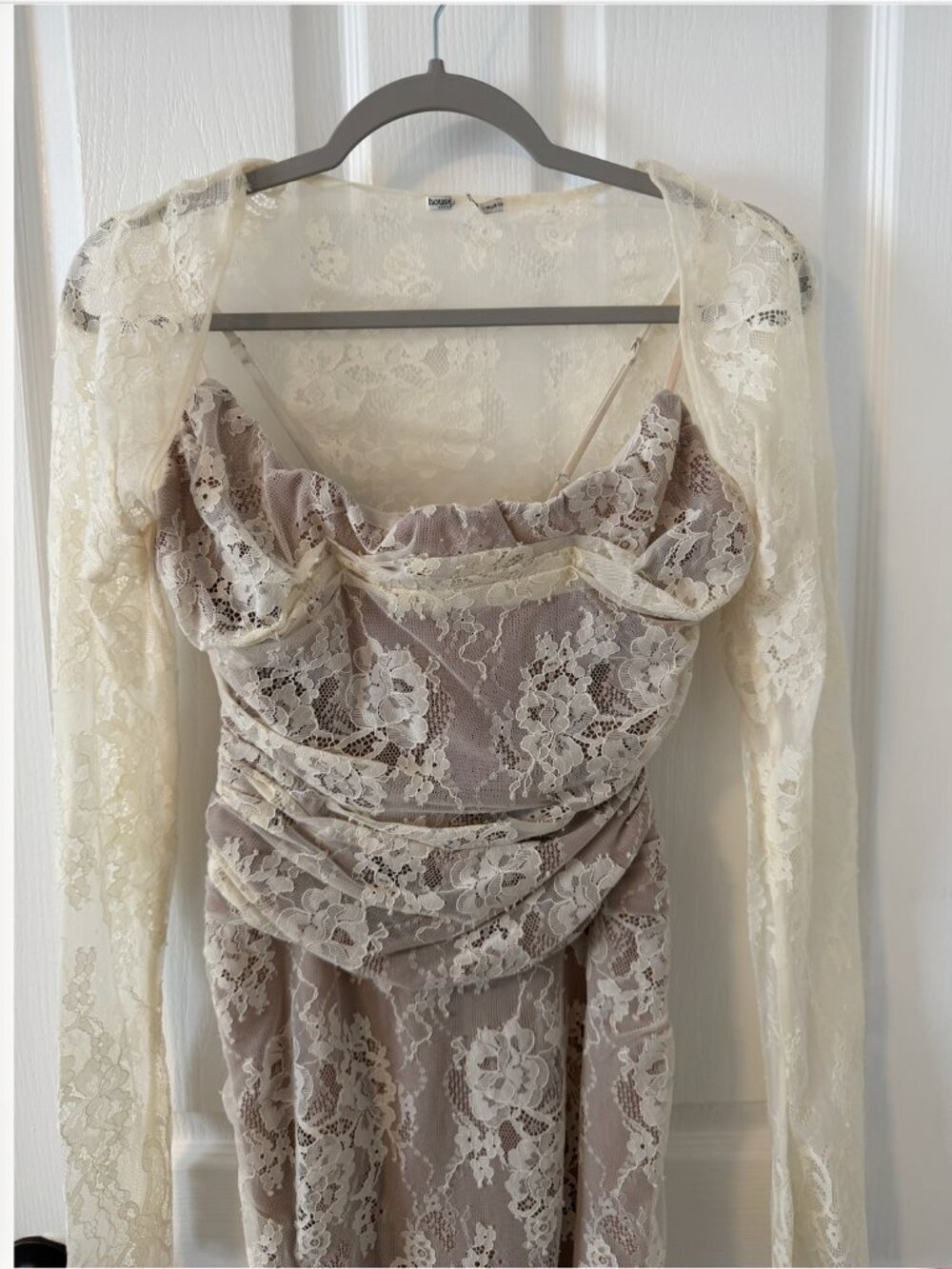 House of CB Artemis Maxi Dress with Sleeves - Picture 3 of 9